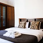 Hotel Antik 2*