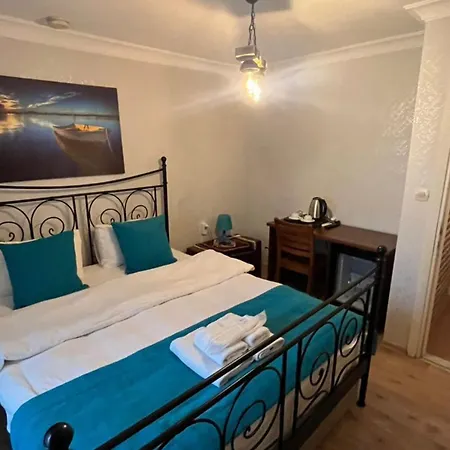 Antik Hotell Foça