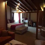 Hotel Antik 2*
