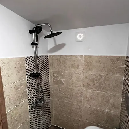 Antik Hotel 2*