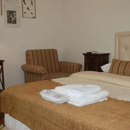 Antik Hotel 2*